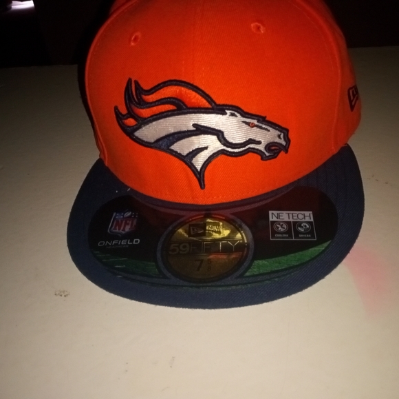 Stuff - Picture 16 of 16